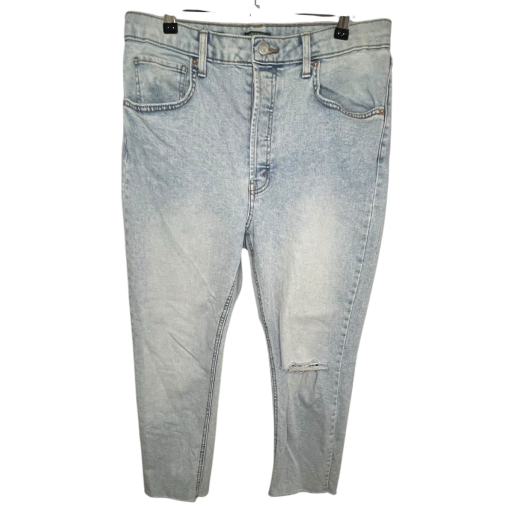 Wild Fable Light Wash High Rise Slim Straight Leg Distressed Denim Jeans